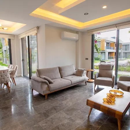 Gorgeous 4 Bedroom Triplex At Akyarlar 别墅 *