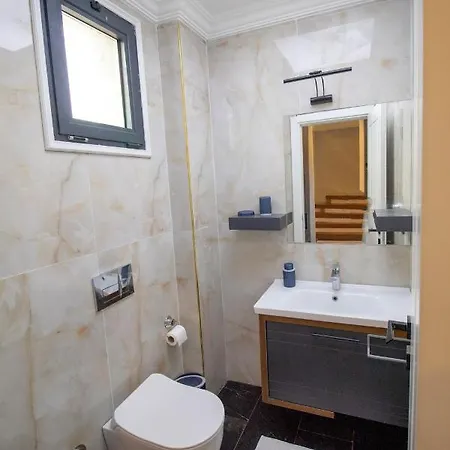 Gorgeous 4 Bedroom Triplex At Akyarlar 别墅 *