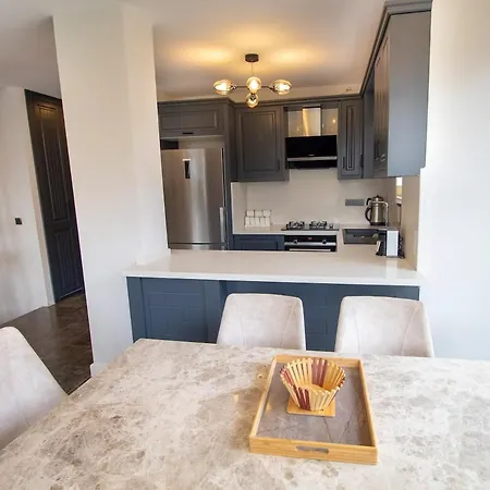 Gorgeous 4 Bedroom Triplex At Akyarlar * 博德鲁姆